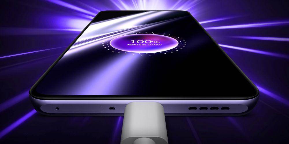 potret fitur fast charging 240W (realme.com)