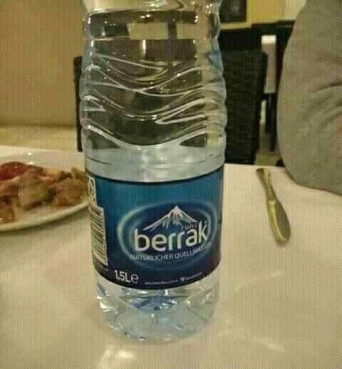 merek minuman kemasan yang kocak (facebook.com/yang terjadi)