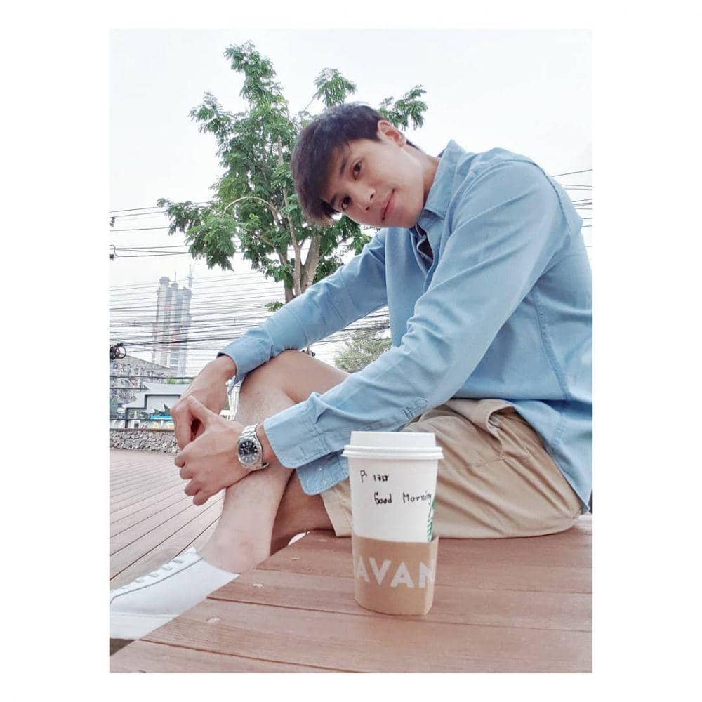 mix and match kemeja dan celana pendek ala Jes Jespipat (instagram.com/jesjpp)