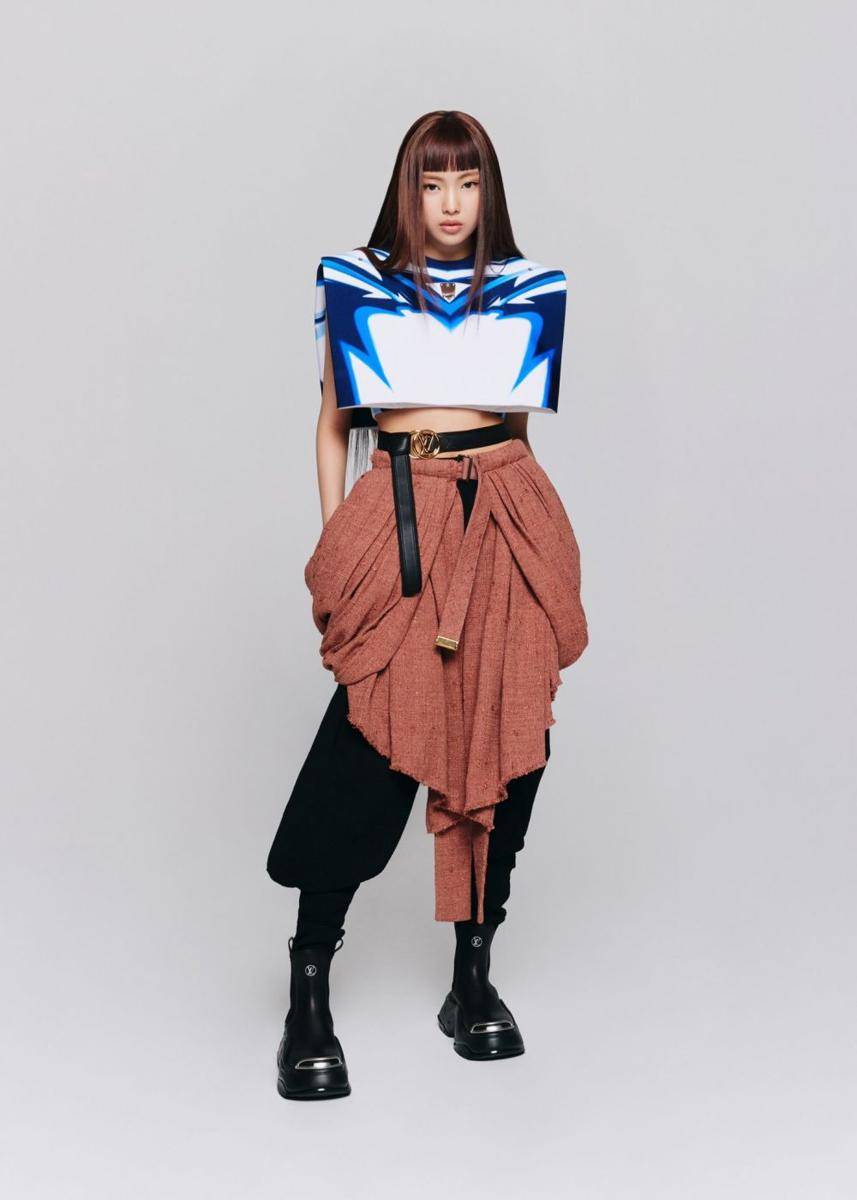 Hyein NewJeans untuk Louis Vuitton (twitter.com/NewJeans_ADOR)