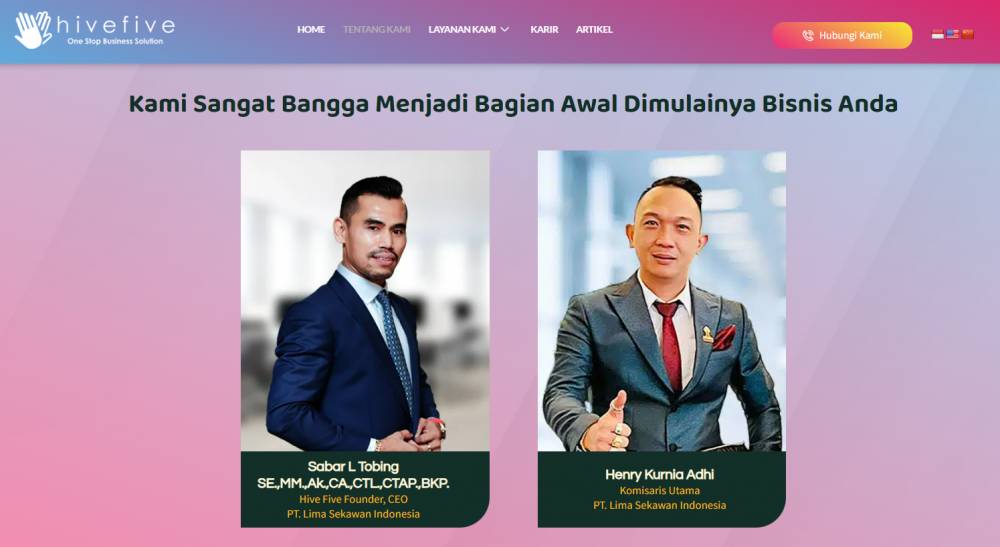 Perusahaan Hive Five dipimpin oleh dua orang, yaitu Sabar L. Tobing dan Henry Kurnia Adhi (Jhon LBF) (hivefive.co.id)
