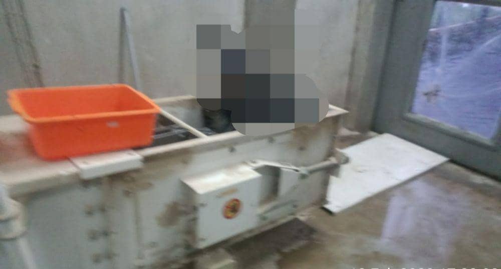 Seorang pekerja pabrik di Lamongan tewas di dalam mesin conveyor. Dok Istimewa