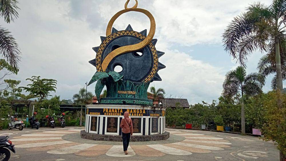 Tampak Tugu Pranata Mangsa. (Dok.pribadi/Rangga)