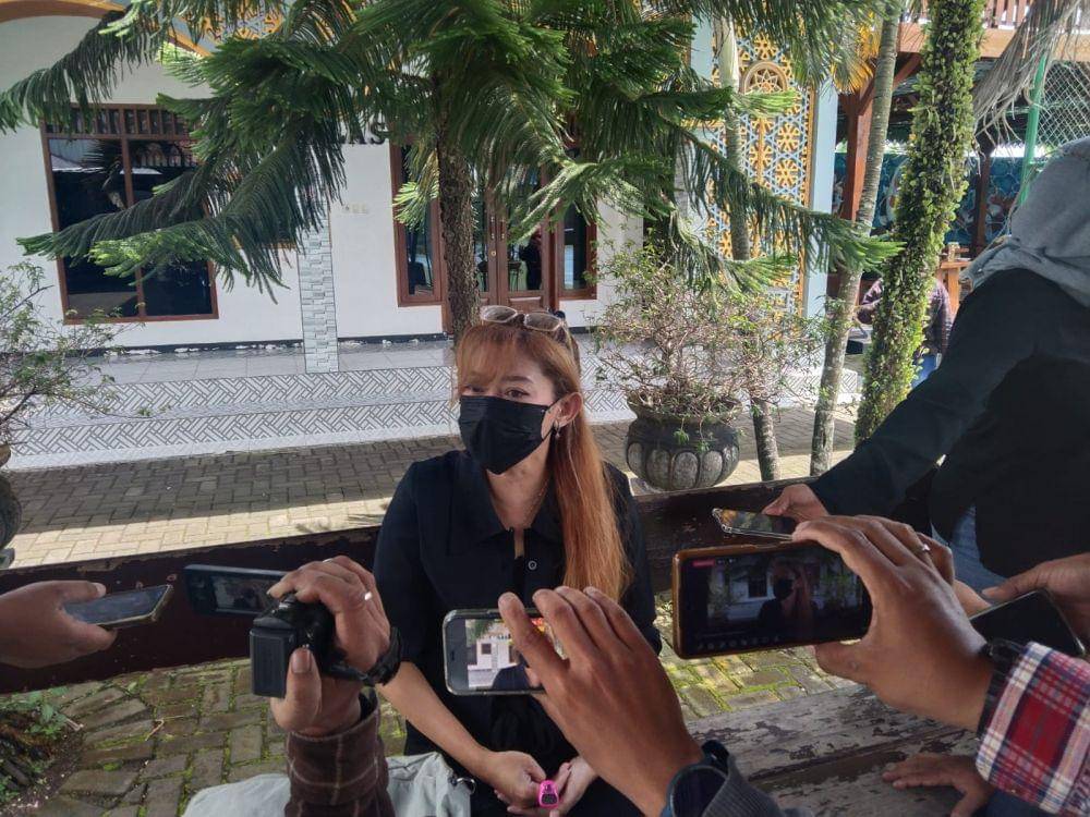 Korban UU ITE karena menagih utang di Facebook, Dian Patria Arum Sari. (IDN Times/Rizal Adhi Pratama)