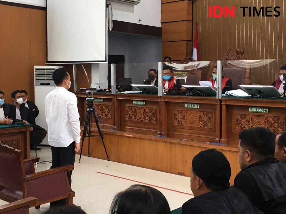 Ricky Rizal Divonis 13 Tahun Penjara