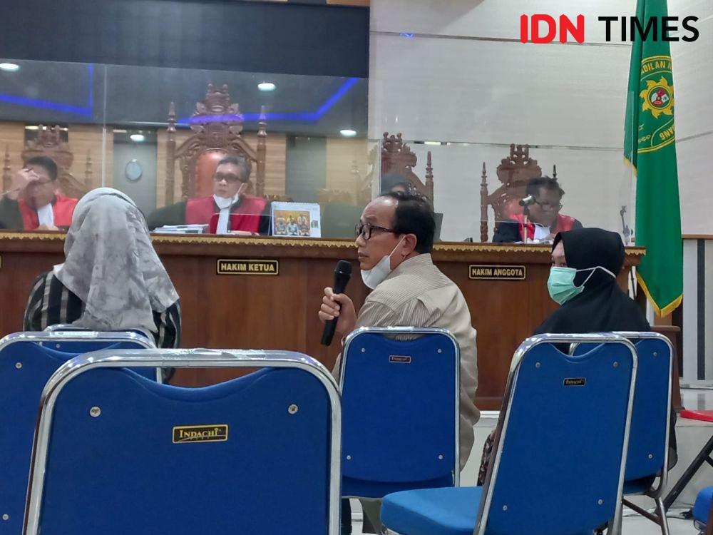 Demi Anak Lulus Kedokteran Unila, Ibu Relakan Dana Pensiun Rp250 Juta