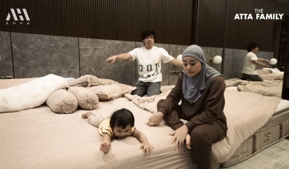 momen Atta dan Aurel beli kasur mewah untuk Ameena (youtube.com/attahalilintar)