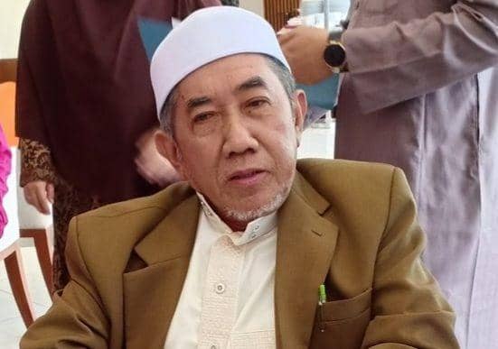 Ketua MUI Kalsel, KH Husin Naparin