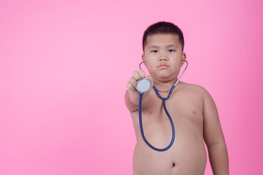 6 Bahaya Obesitas yang Mengintai Anak, Cegah sebelum Terlambat