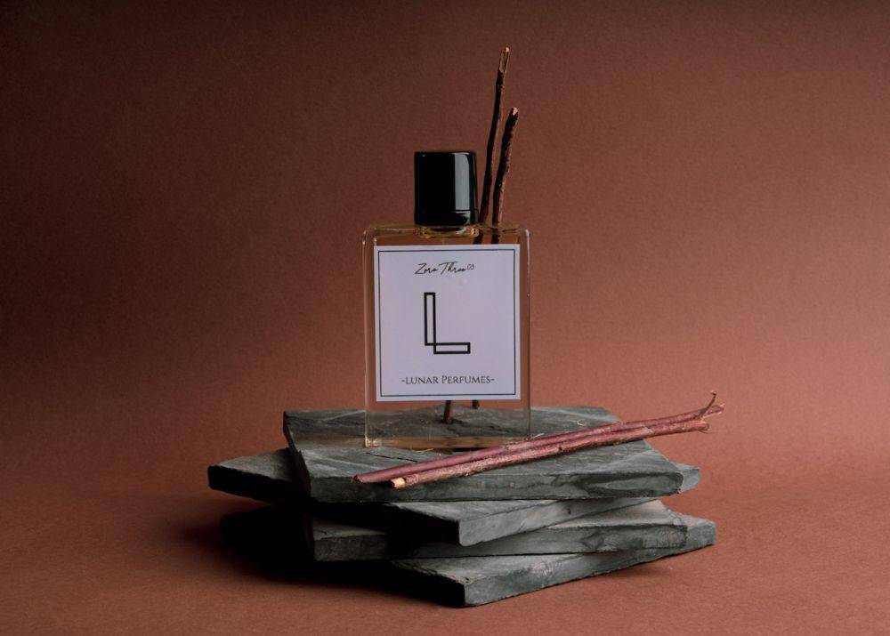 ilustrasi parfum (pexels.com/Abdulrhman Alkady)