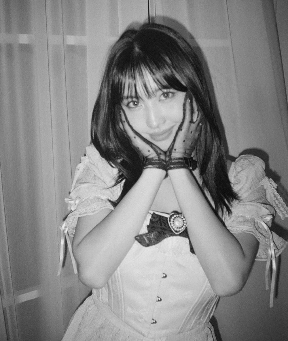 Momo TWICE (instagram.com/momo)