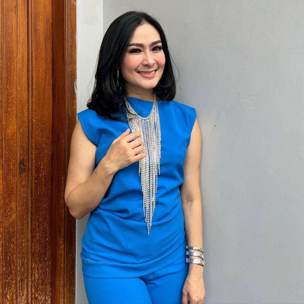 potret Iis Dahlia (instagram.com/isdadahlia)