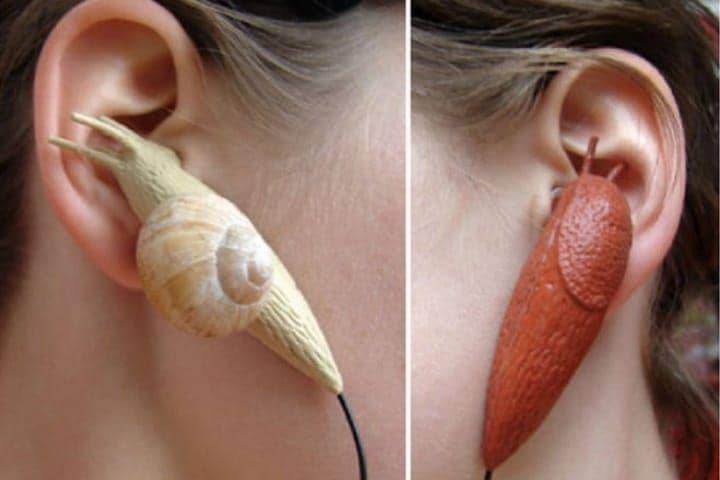 10 Bentuk Earphone Absurd Ini Dijamin Bikin Kamu Melongo Melihatnya