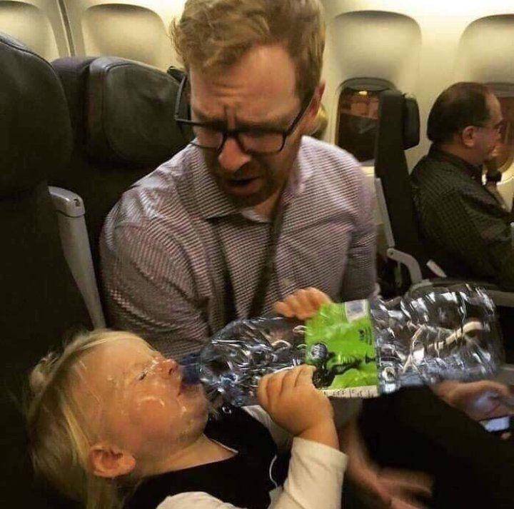 anak kecil apes (twitter.com/mideysmith)