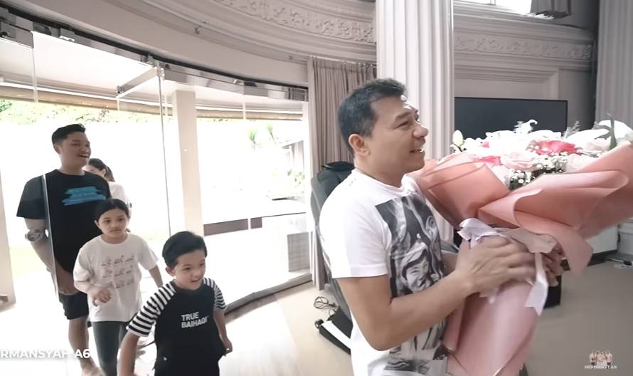 Keluarga The Hermansyah (YouTube.com/The Hermansyah A6)
