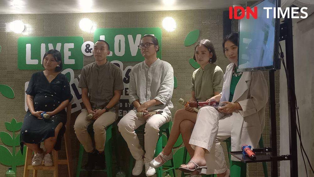 Talkshow "LIVE & LOVE, Wellness Gathering by Green Rabel" di Burgreens Menteng, Rabu (15/2/2023). (IDN Times/Aprodithe Kyrie)