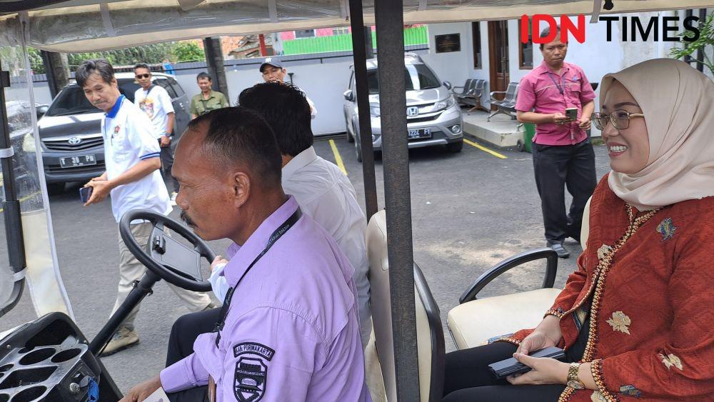 Kasus Gratifikasi DPRD, Bupati Purwakarta Diperiksa Tiga Jam