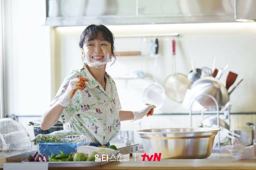 Jeon Do Yeon di drama Crash Course in Romance (instagram.com/tvn_drama)