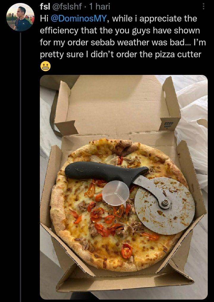 beli makan dapat bonus (twitter.com/fslshf)