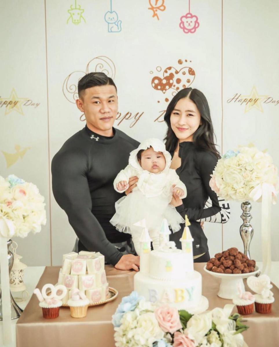 Kim Kang Min dan Song A Reum (instagram.com/kang_min_kim)