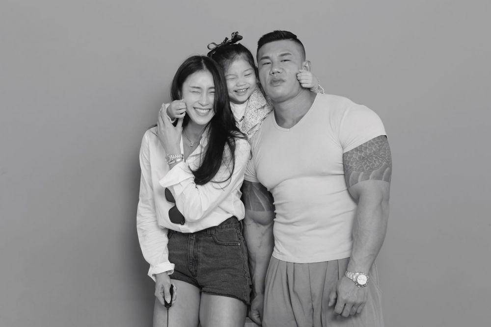Kim Kang Min dan Song A Reum (instagram.com/kang_min_kim)