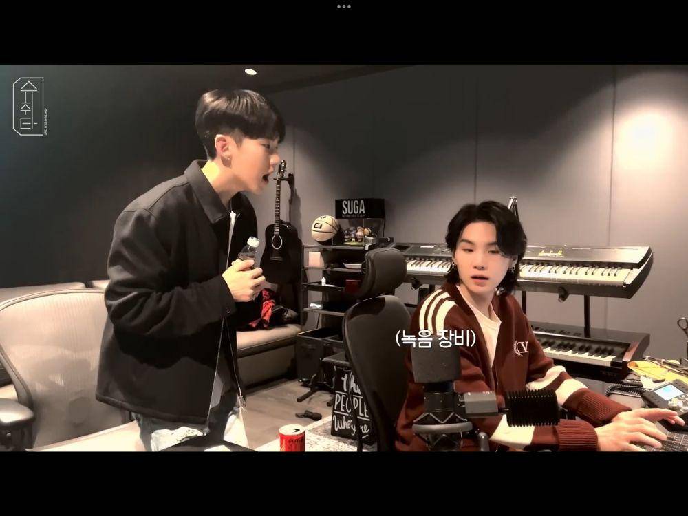 Hoshi dan Suga di acara Suchwita (youtube.com/BANGTANTV/)