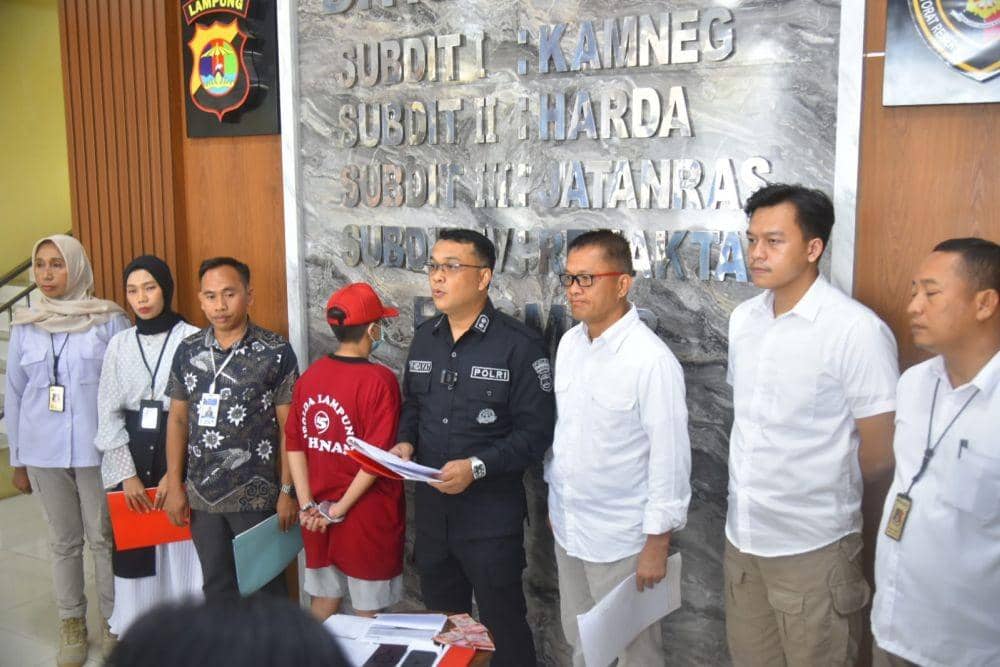 Subdit IV Renakta Ditreskrimum Polda Lampung mengungkap TPPO modus penyedia jasa prostitusi online via aplikasi pesan singkat WA. (IDN Times/Istimewa).).