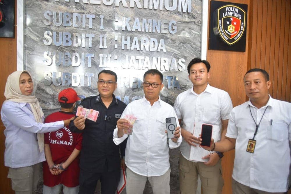 Subdit IV Renakta Ditreskrimum Polda Lampung mengungkap TPPO modus penyedia jasa prostitusi online via aplikasi pesan singkat WA. (IDN Times/Istimewa).).