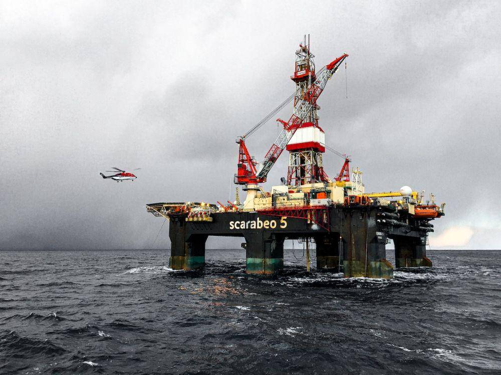 Infrastruktur pengeboran minyak di Norwegia. (pexels.com/jan-rune-smenes-reite)
