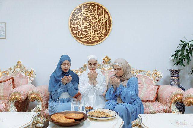 ilustrasi buka puasa (pexels.com/Thirdman)