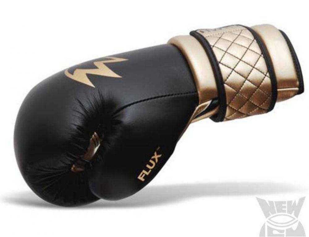 Hawkeye Focus Boxing Gloves (shopee.co.id/istanasportpontianak)