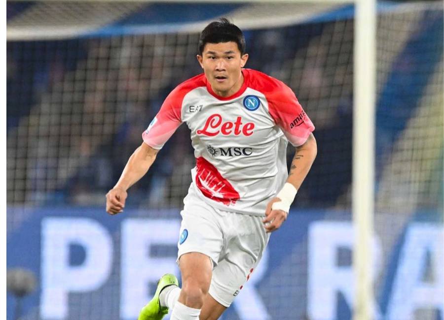 Potret Bek Napoli Kim Min-jae dalam sebuah laga (Instagram.com/officialsscnapoli)