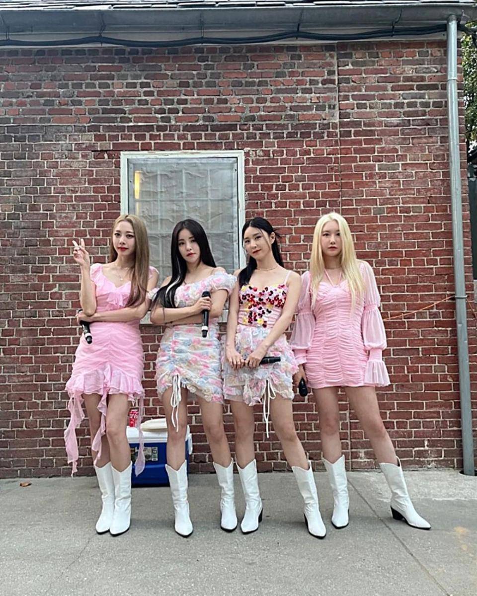 Brave Girls (instagram.com/bravegirls.official)