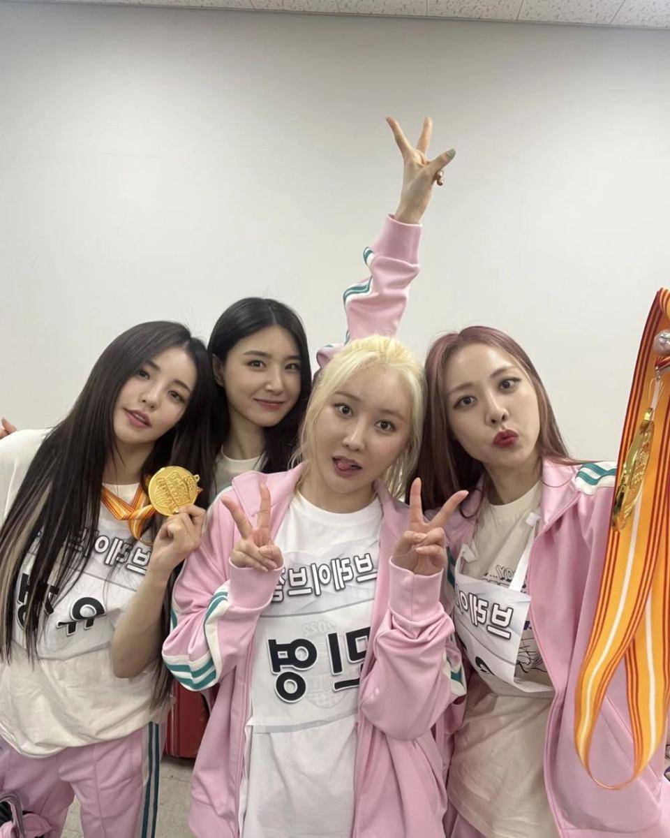 Brave Girls (instagram.com/bravegirls.official)