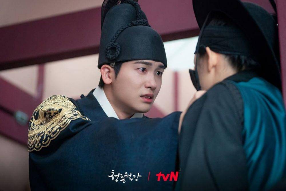 Park Hyung Sik di drama Our Blooming Youth (instagram.com/tvn_drama)