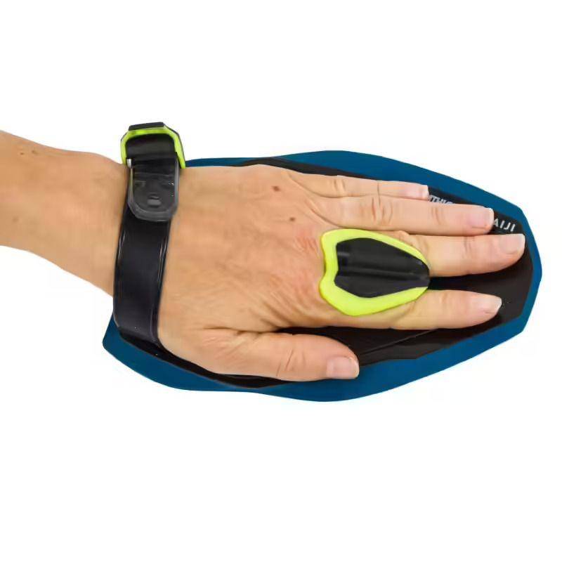 Ilustrasi hand paddle (decathlon.co.id)