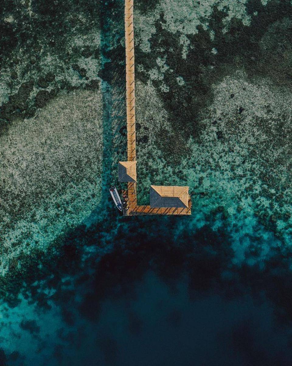 Pulau Kanawa (instagram.com/vkareye)