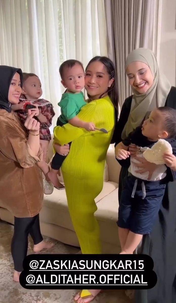 momen Cipung playdate sama Alusha (instagram.com/nagita.fc)