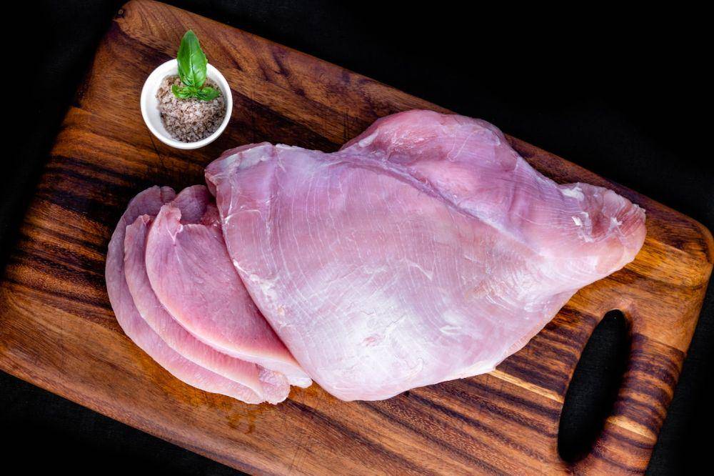 ilustrasi daging ayam (unsplash.com/@shootdelicious)