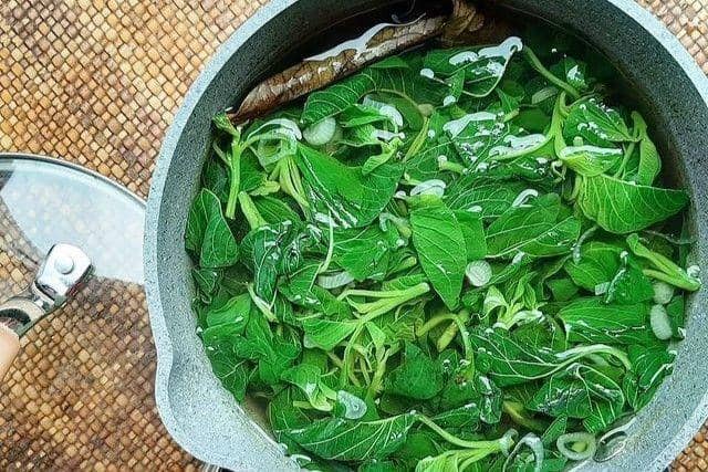 Ilustrasi sayur bayam (instagram.com/dianks7)