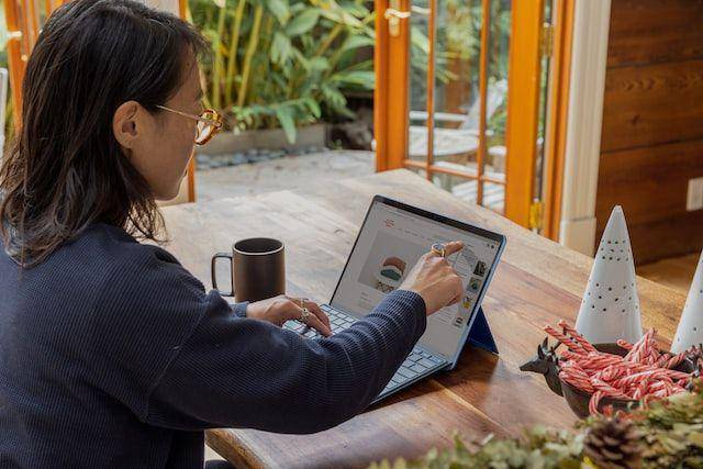 ilustrasi bangkit dari terpuruk (unsplash.com/Microsoft edge)
