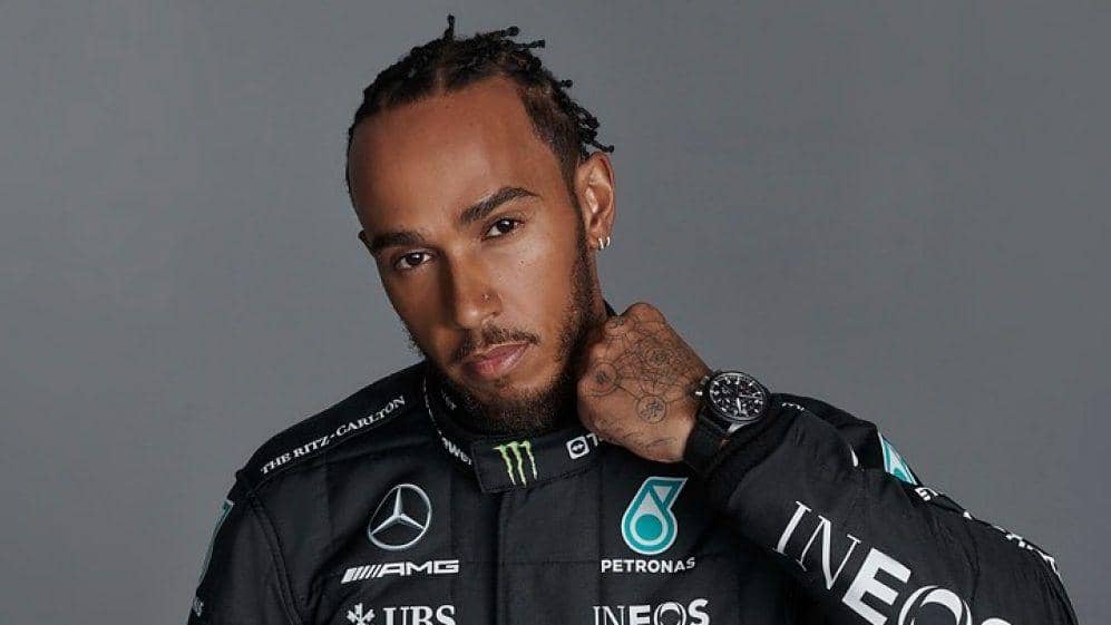 pembalap Mercedes Lewis Hamilton (formula1.com)