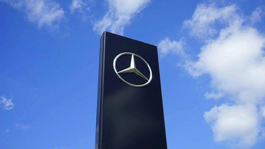 ilustrasi potret Mercedes-Benz (pexels.com/Mike B)