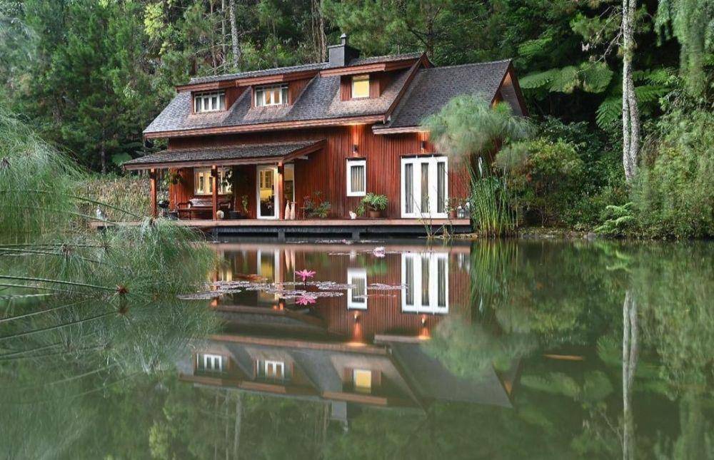 Mooi Lake House Villa (instagram.com/mooilakehouse)