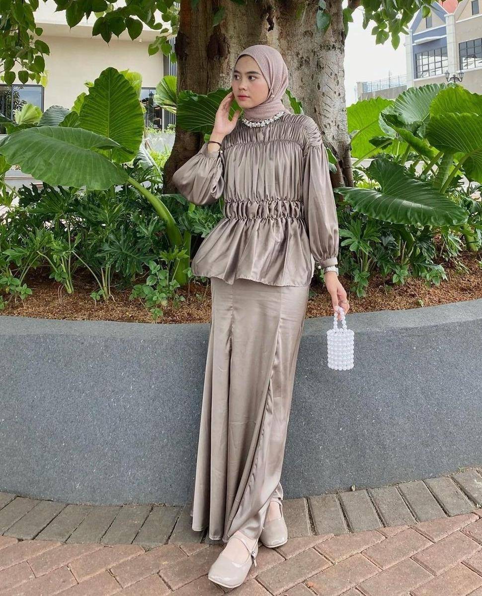 OOTD kondangan hijab (instagram.com/swulann01)