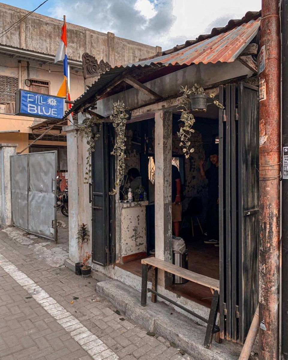 potret kafe Fill In Blue (instagram.com/fillinblue)