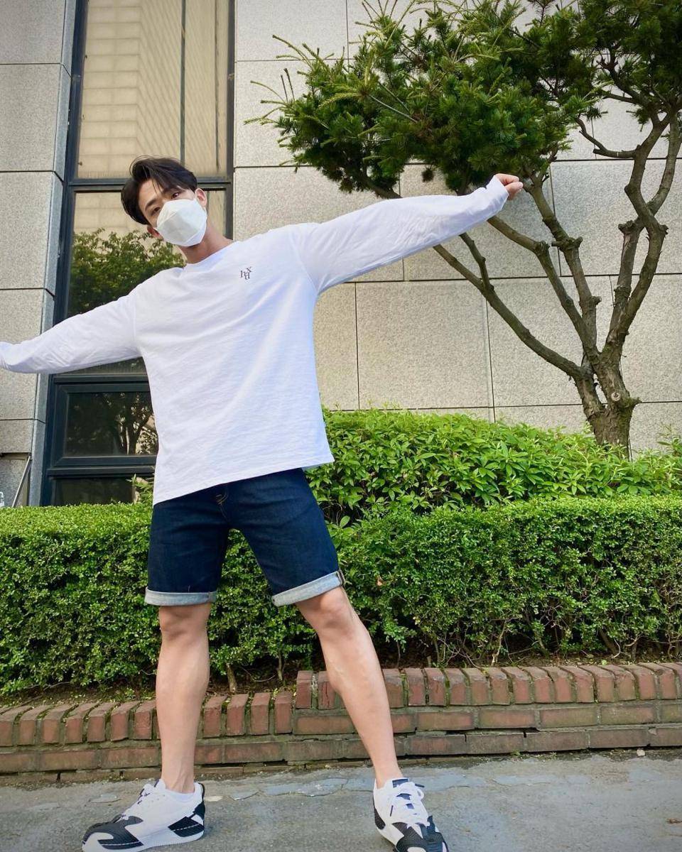 Cha Hyun Seung (instagram.com/502bright)