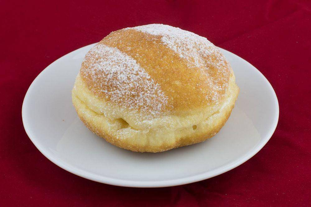 ilustrasi krapfen (commons.wikimedia.org/Ailura)