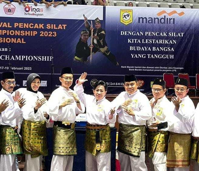 Lestarikan Budaya, Mandiri Gelar Kejuaraan dan Festival Pencak Silat