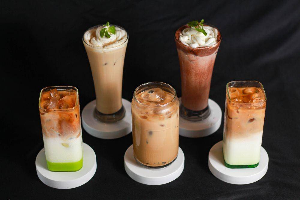 Sejumlah minuman yang disajikan di Aldmi Coffee Jalan Medoho Semarang. (IDN Times/bt)